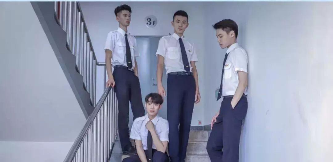 如何在抖音快速获得更多点赞？24小时自助服务全攻略